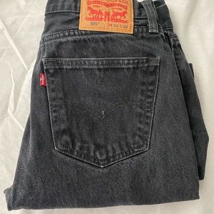 Men’s Levi’s 505 black jeans size 34/32